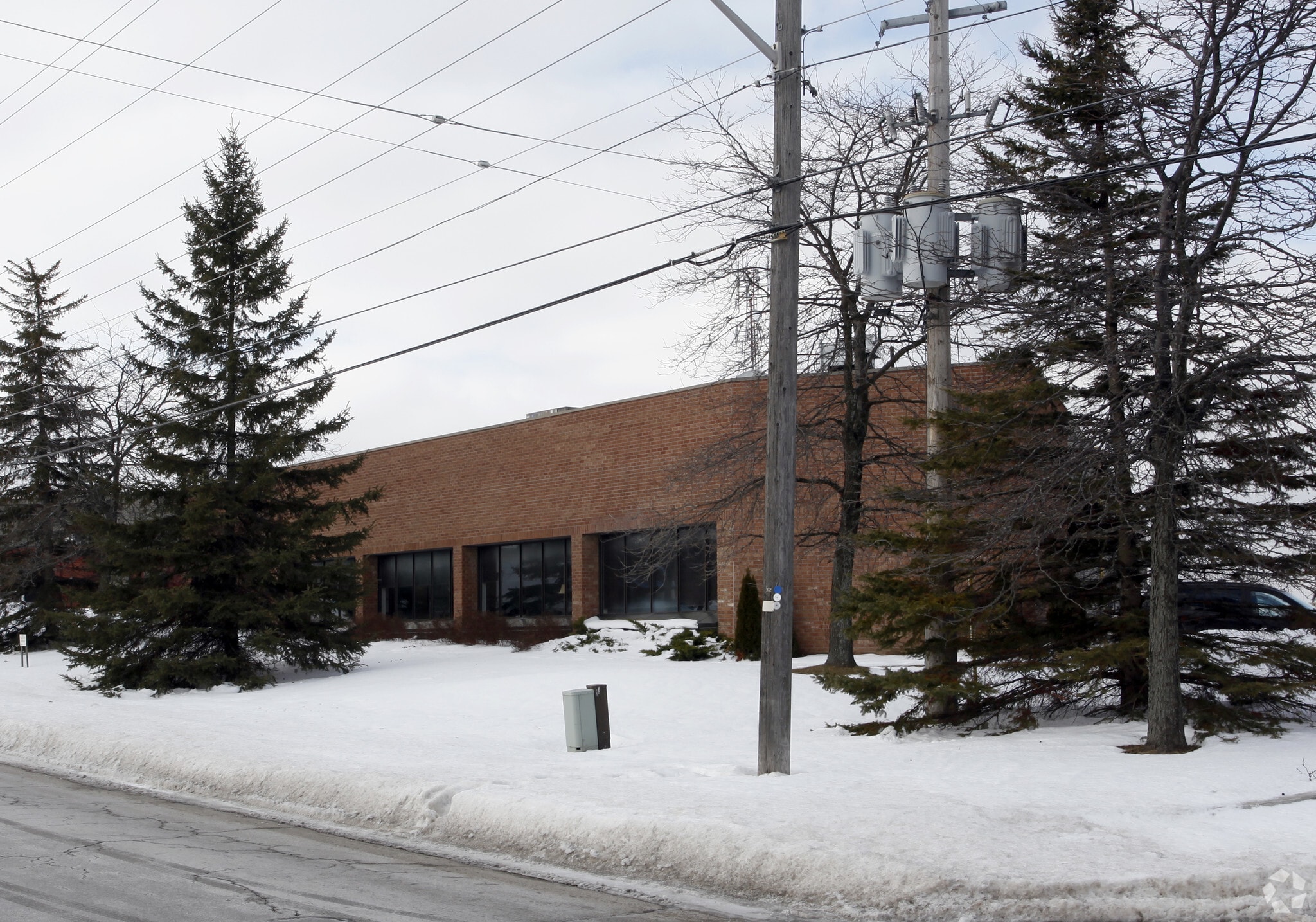 300 Industrial Pky S, Aurora, ON for Rent