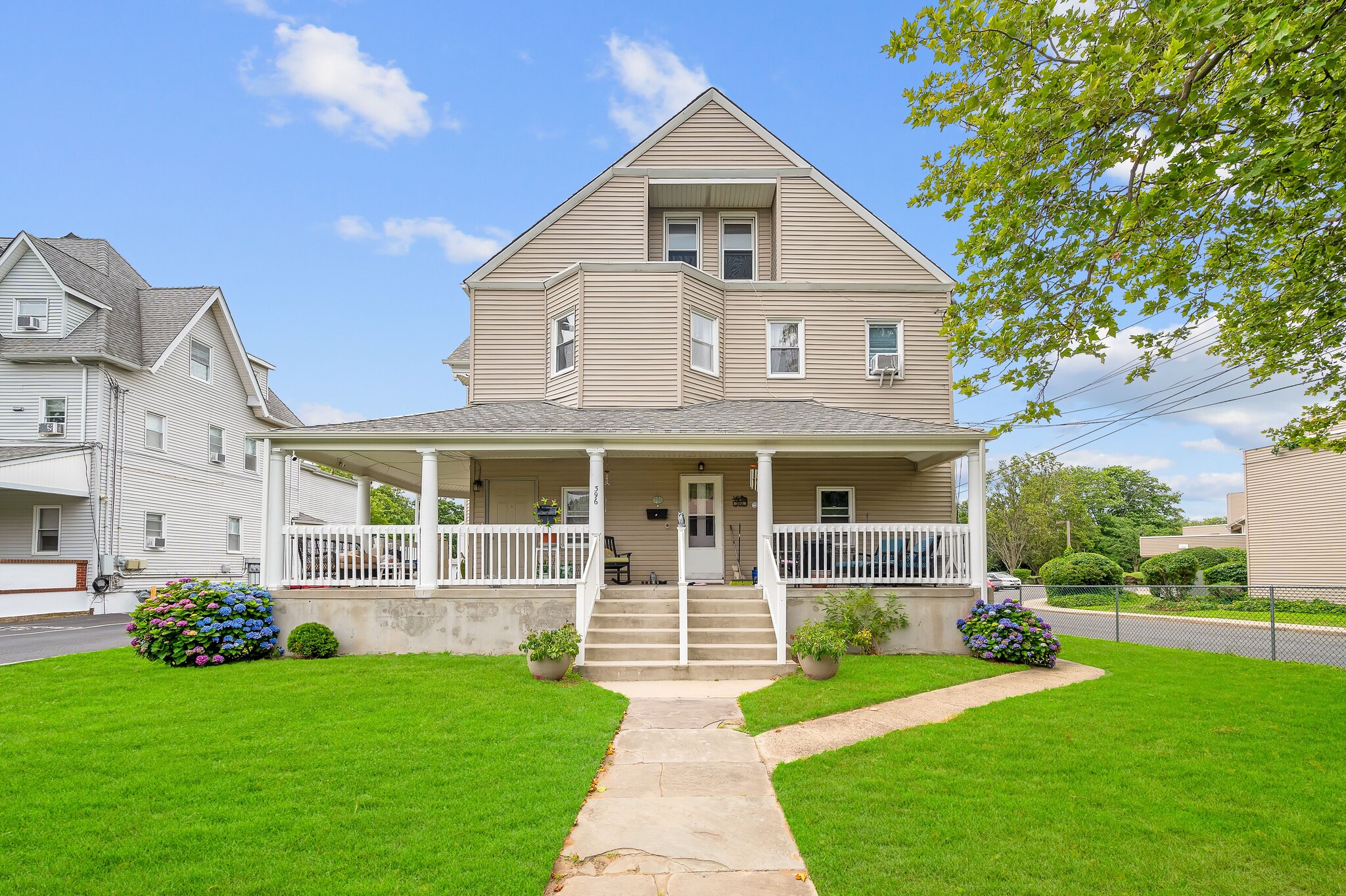 396 2nd Ave, Long Branch, NJ for Sale