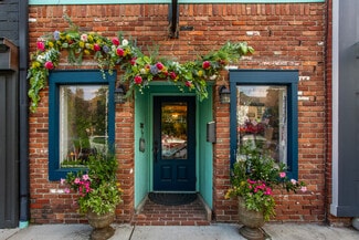 Zionsville, IN Storefront Retail/Office - 176 S Main St