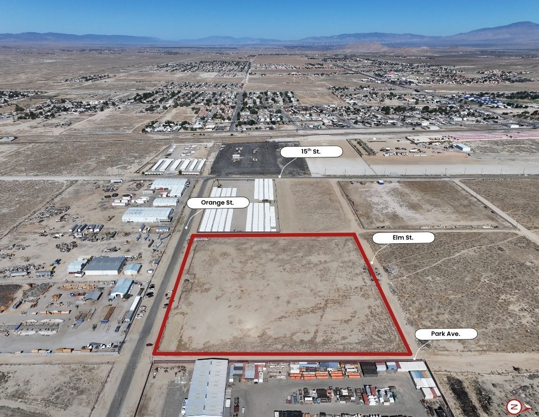 1351 Orange St, Rosamond, CA for Sale