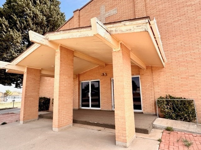 2009 S Main St, Big Spring, TX for Sale