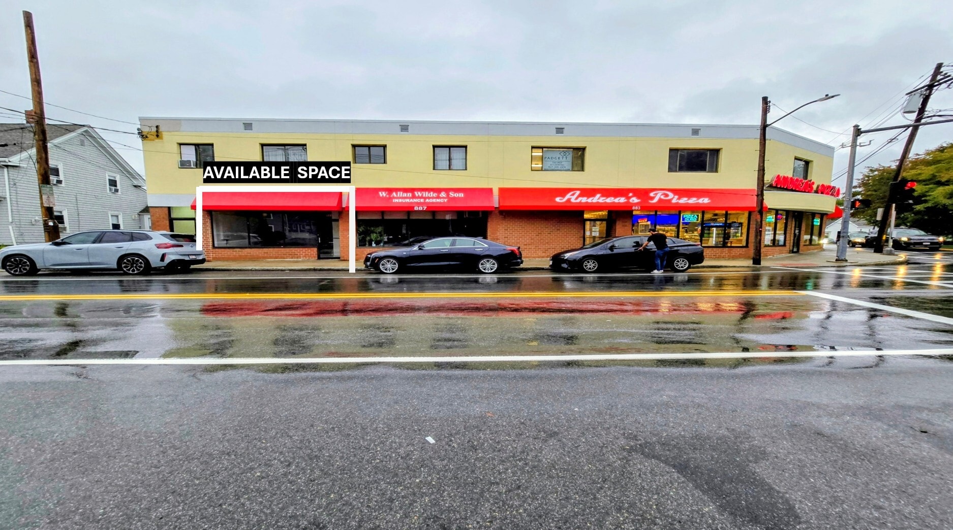 881-889 Main St, Winchester, MA for Rent