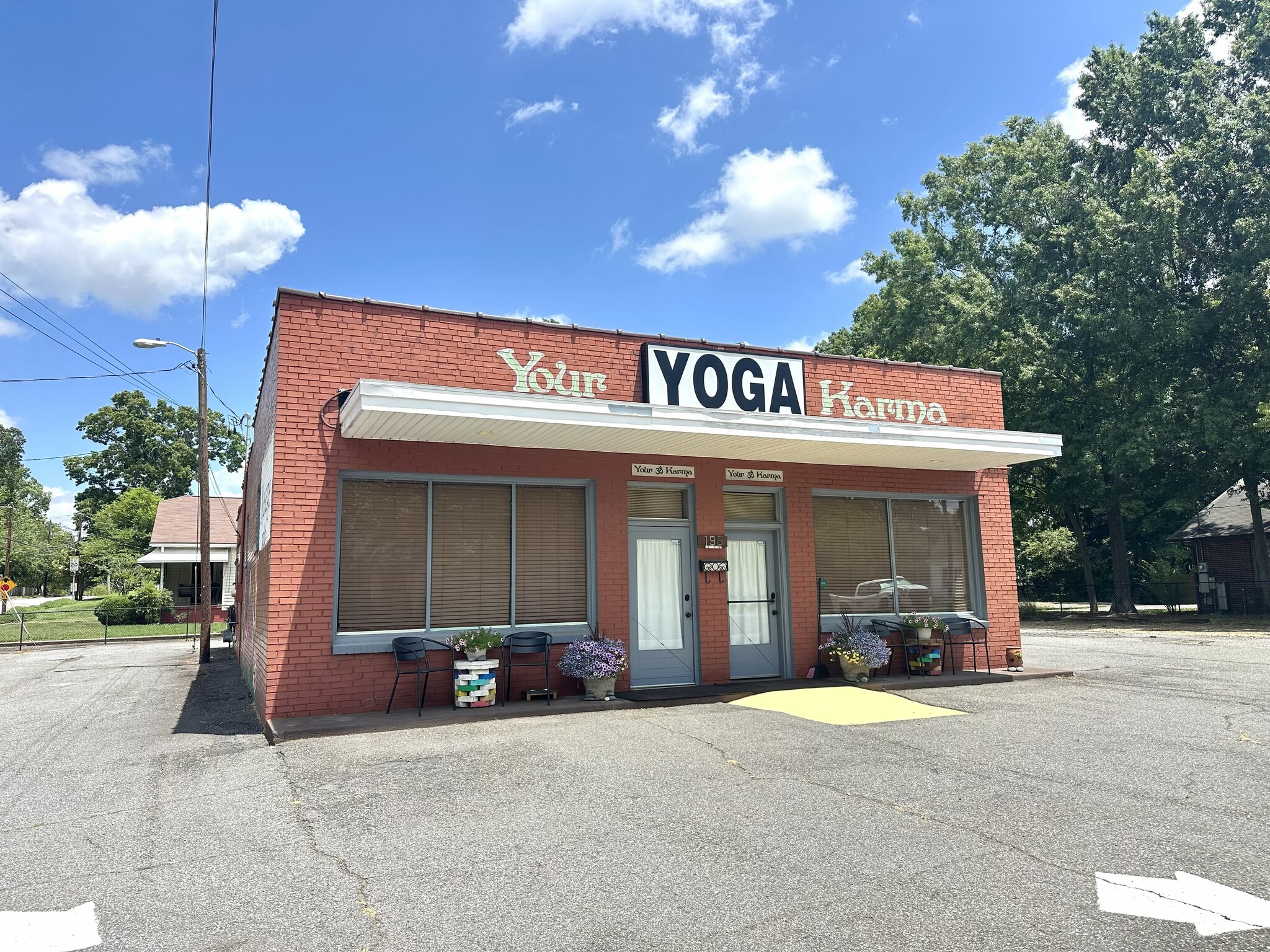195 W Statesville Ave, Mooresville, NC for Sale