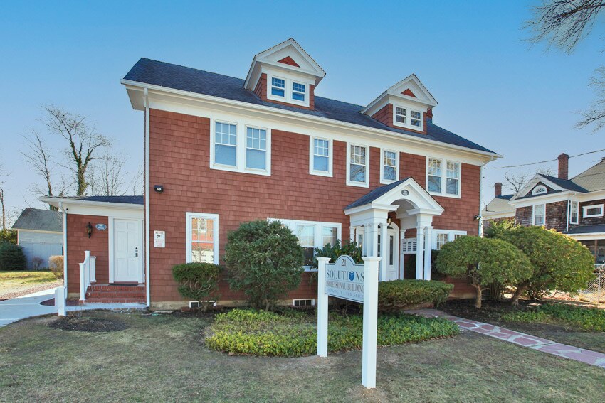 21 E 2nd St, Riverhead, NY for Sale