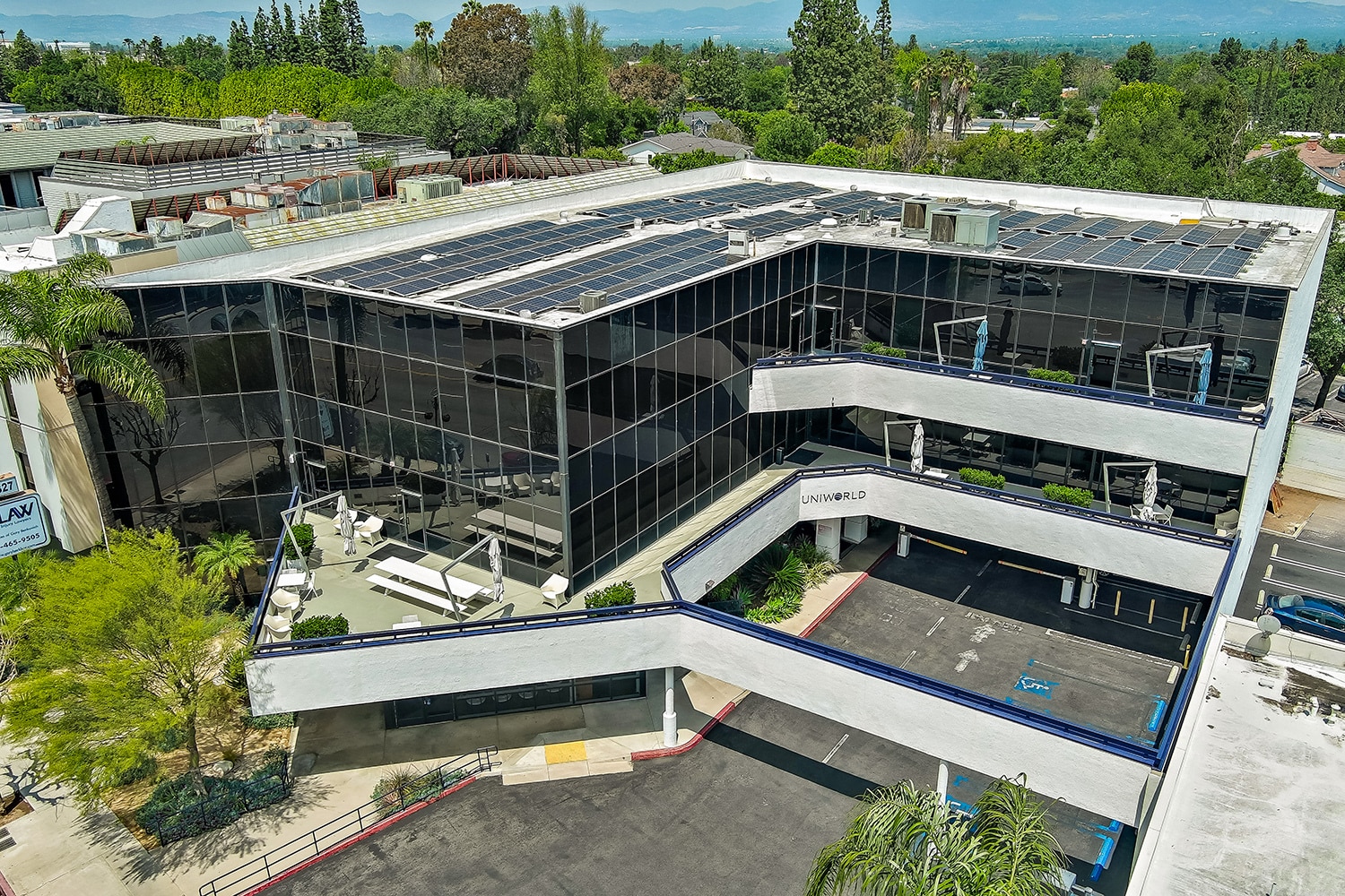 17323 Ventura Blvd, Encino, CA for Rent