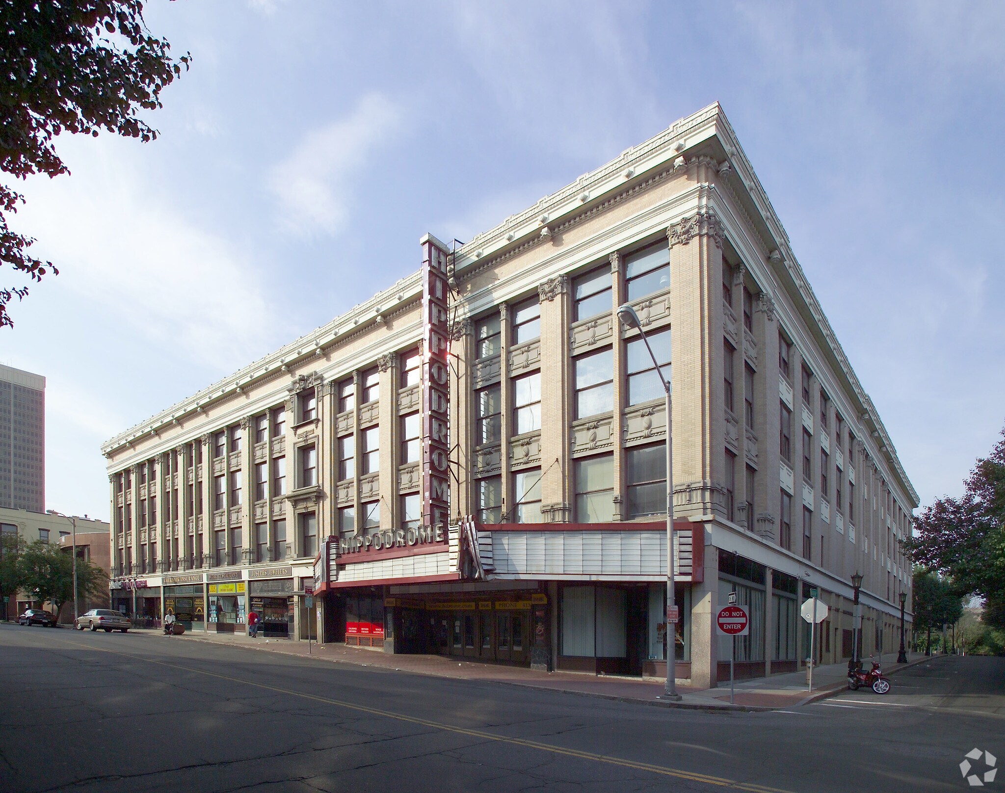 16761708 Main St Springfield, MA 01103 Retail Property for Sale on