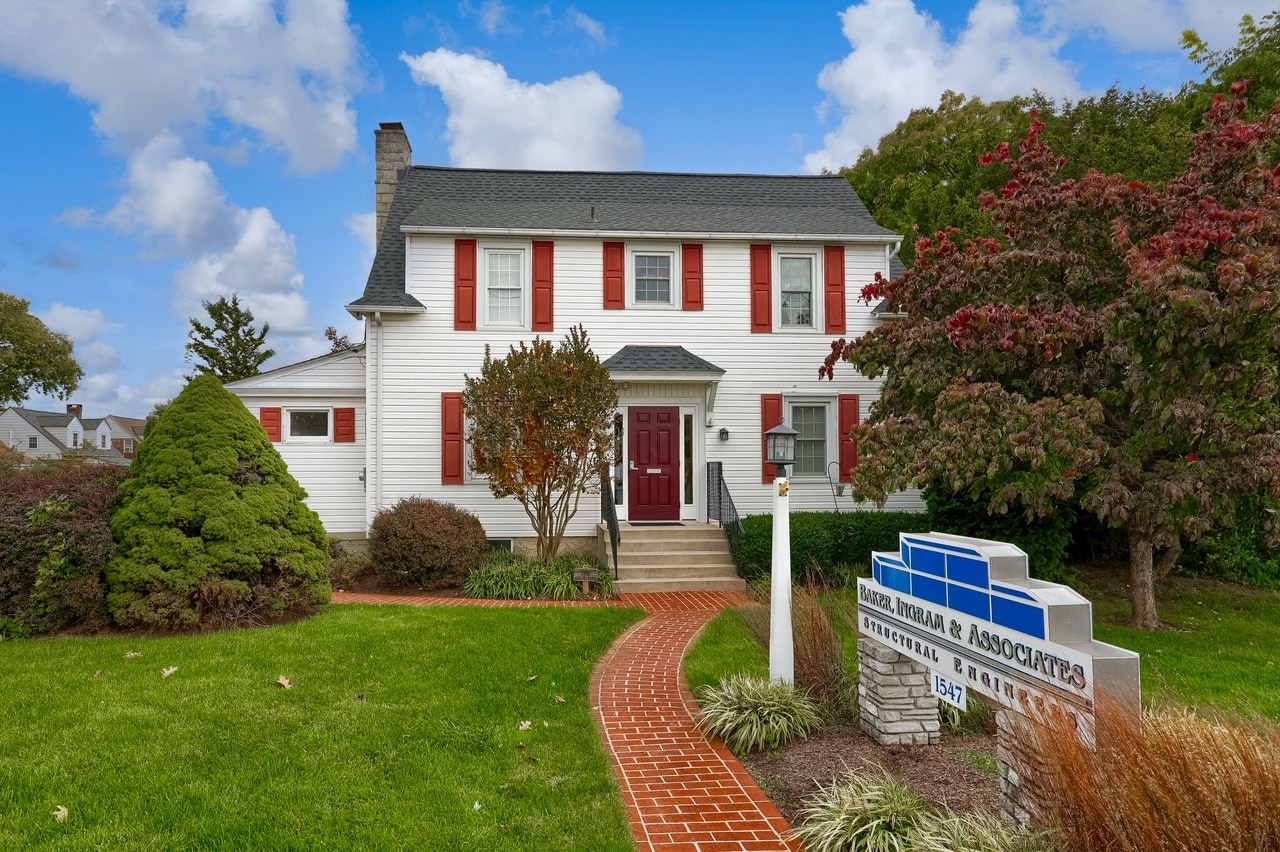 1547 Oregon Pike, Lancaster, PA for Sale