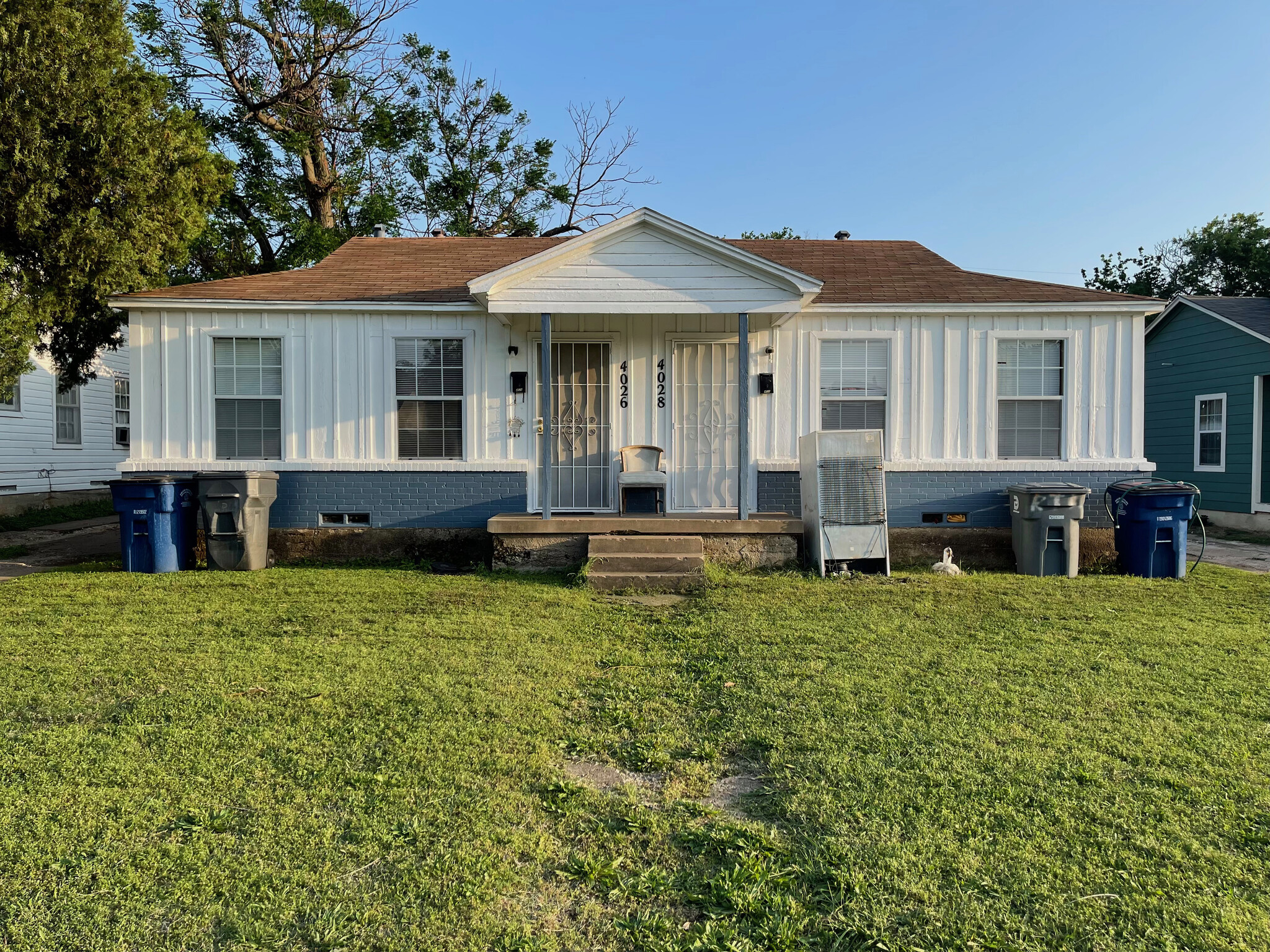 4026 Walker St, Dallas, TX for Rent