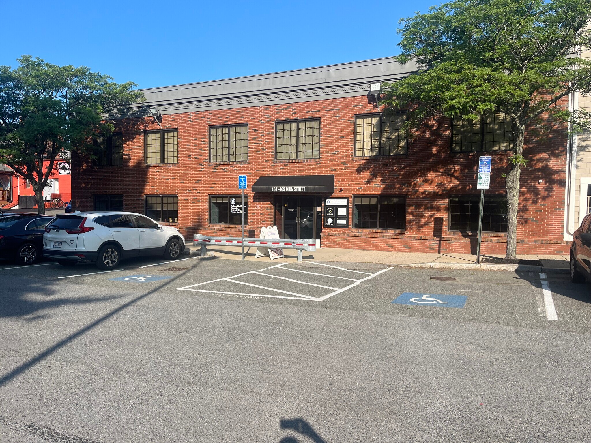 461-469 Main St, Melrose, MA for Rent