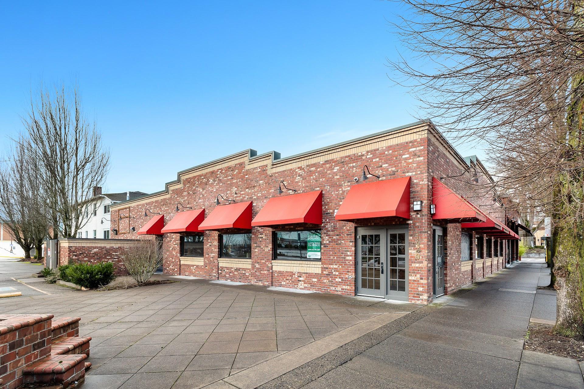 1439 Halsey St, Portland, OR for Rent