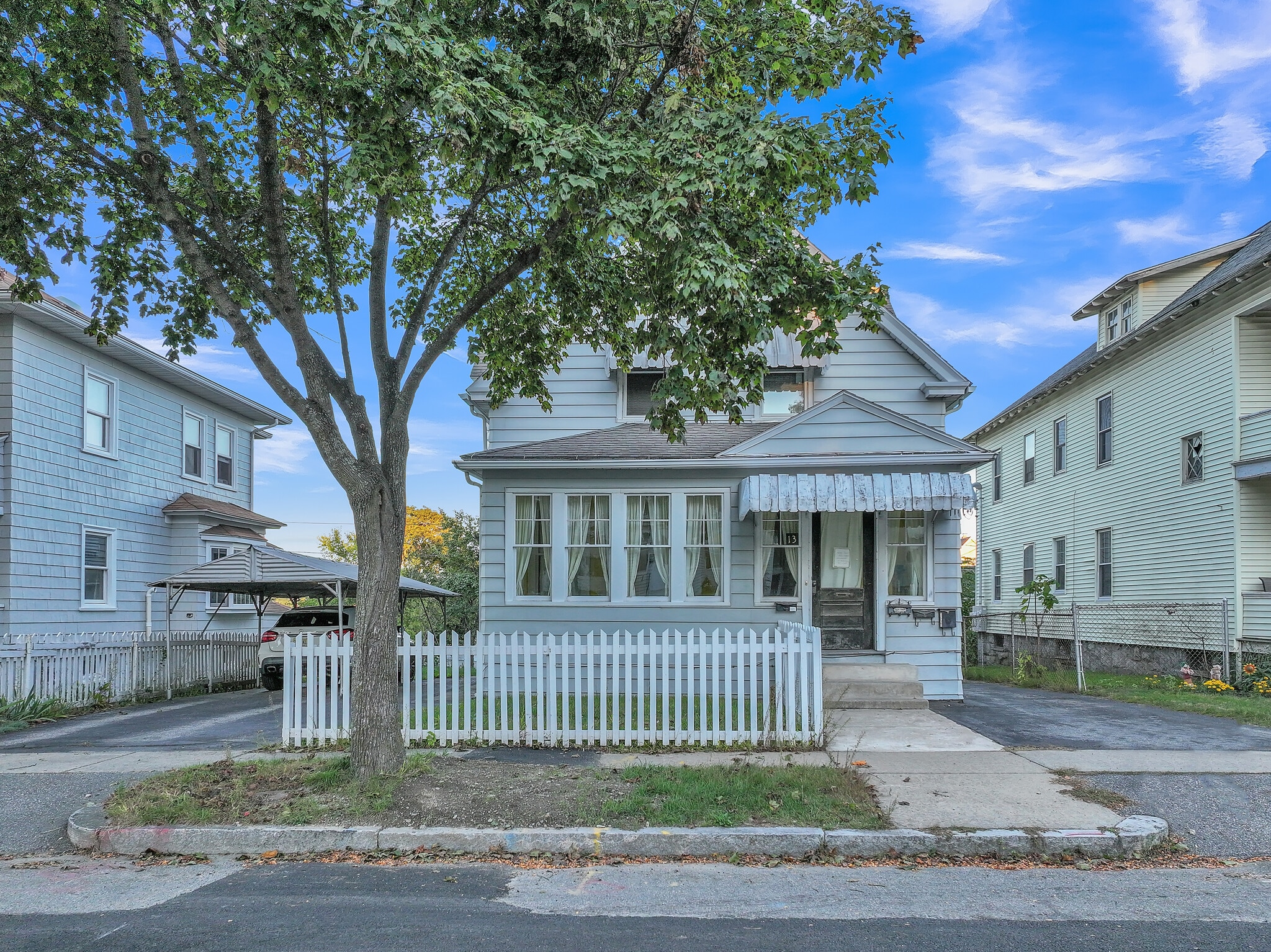 13 Frank St, Worcester, MA for Sale