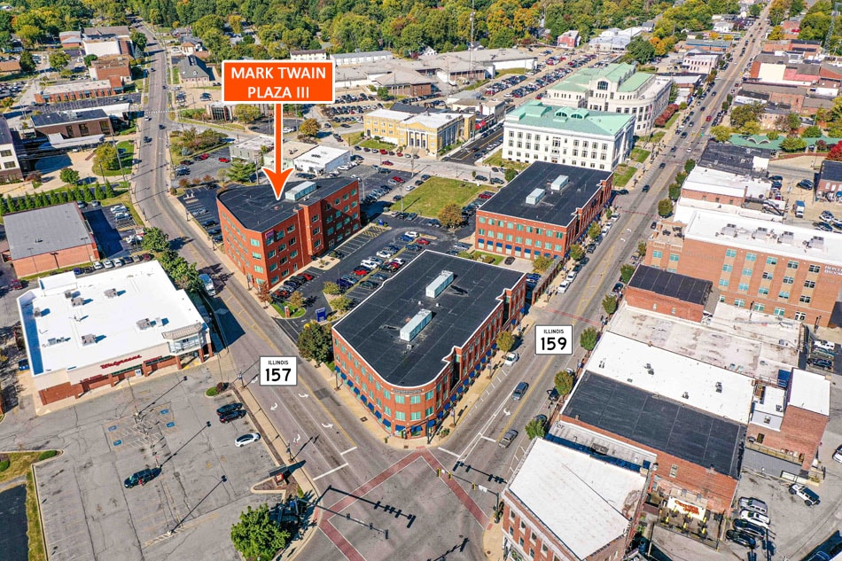 105 W Vandalia St, Edwardsville, IL for Rent