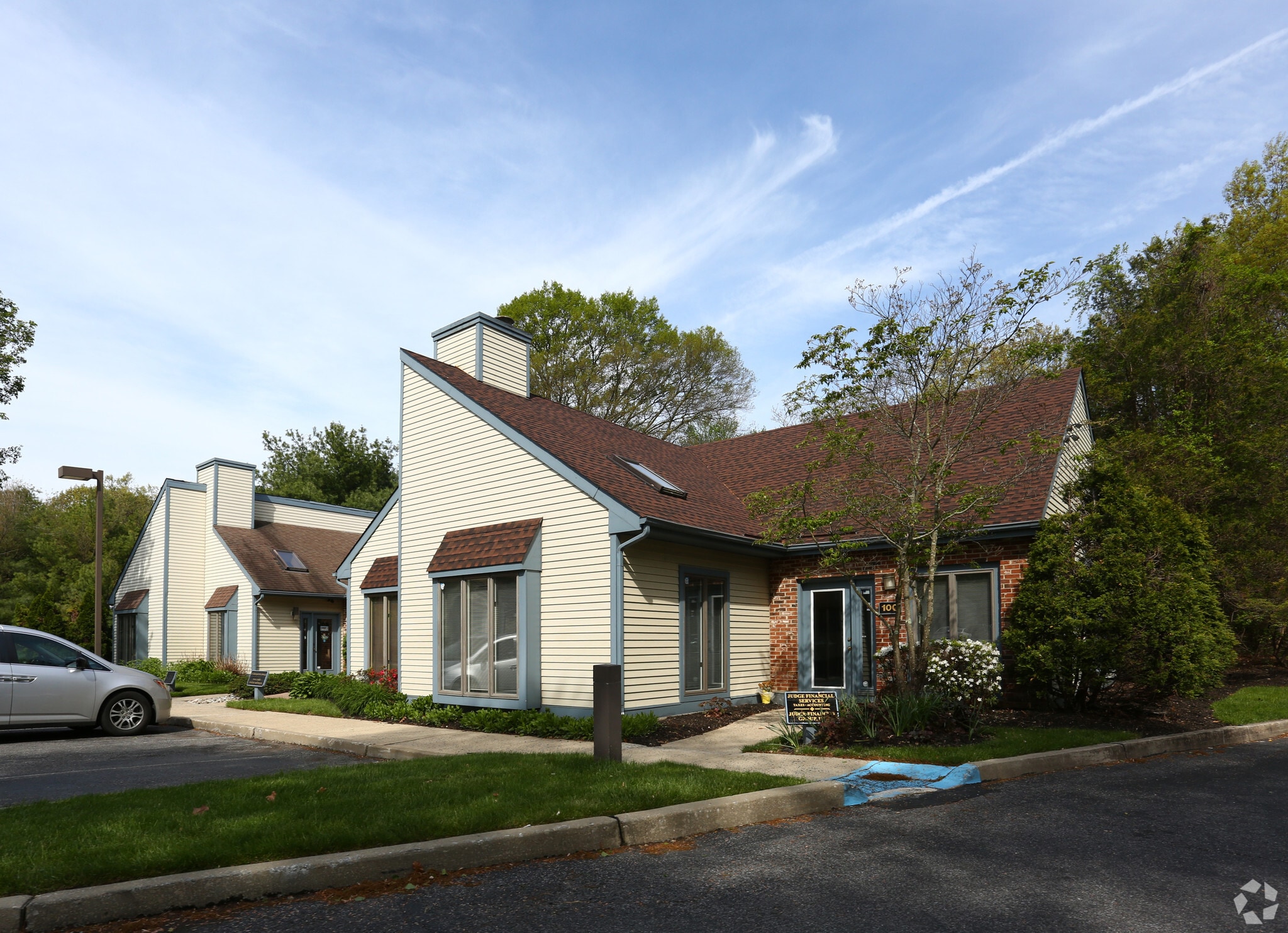 146 S Lakeview Dr, Gibbsboro, NJ for Sale
