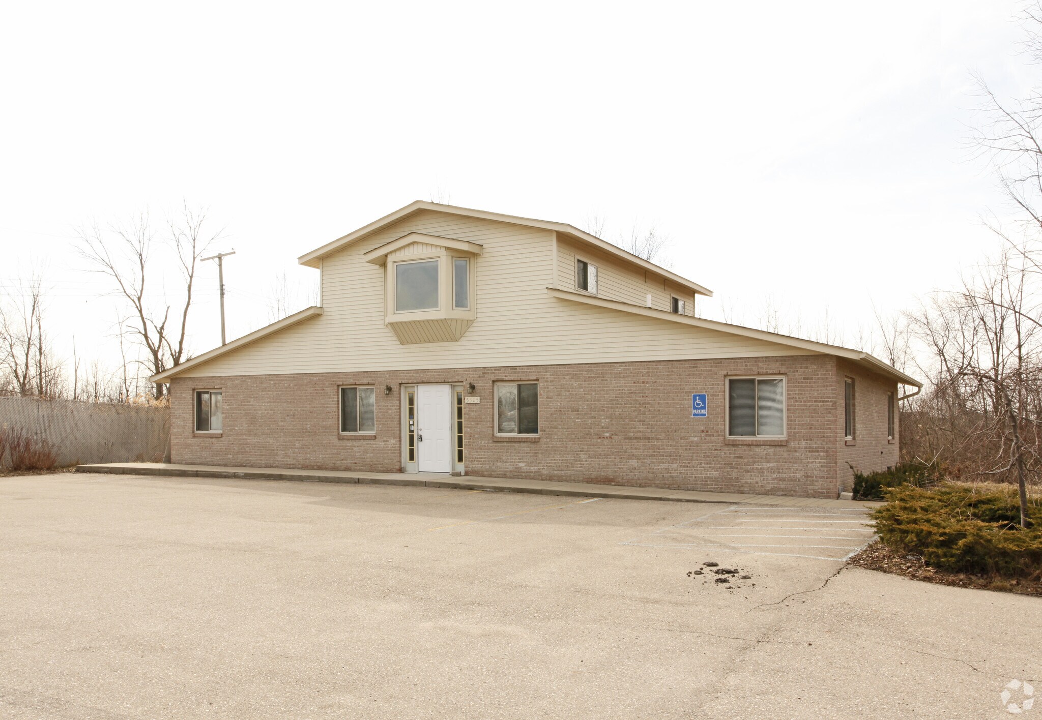 5505 S Sheldon Rd, Canton, MI for Rent