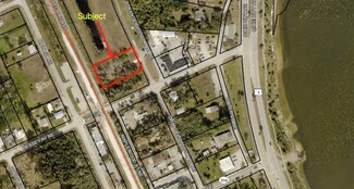 1909 Orange Blossom Trl  