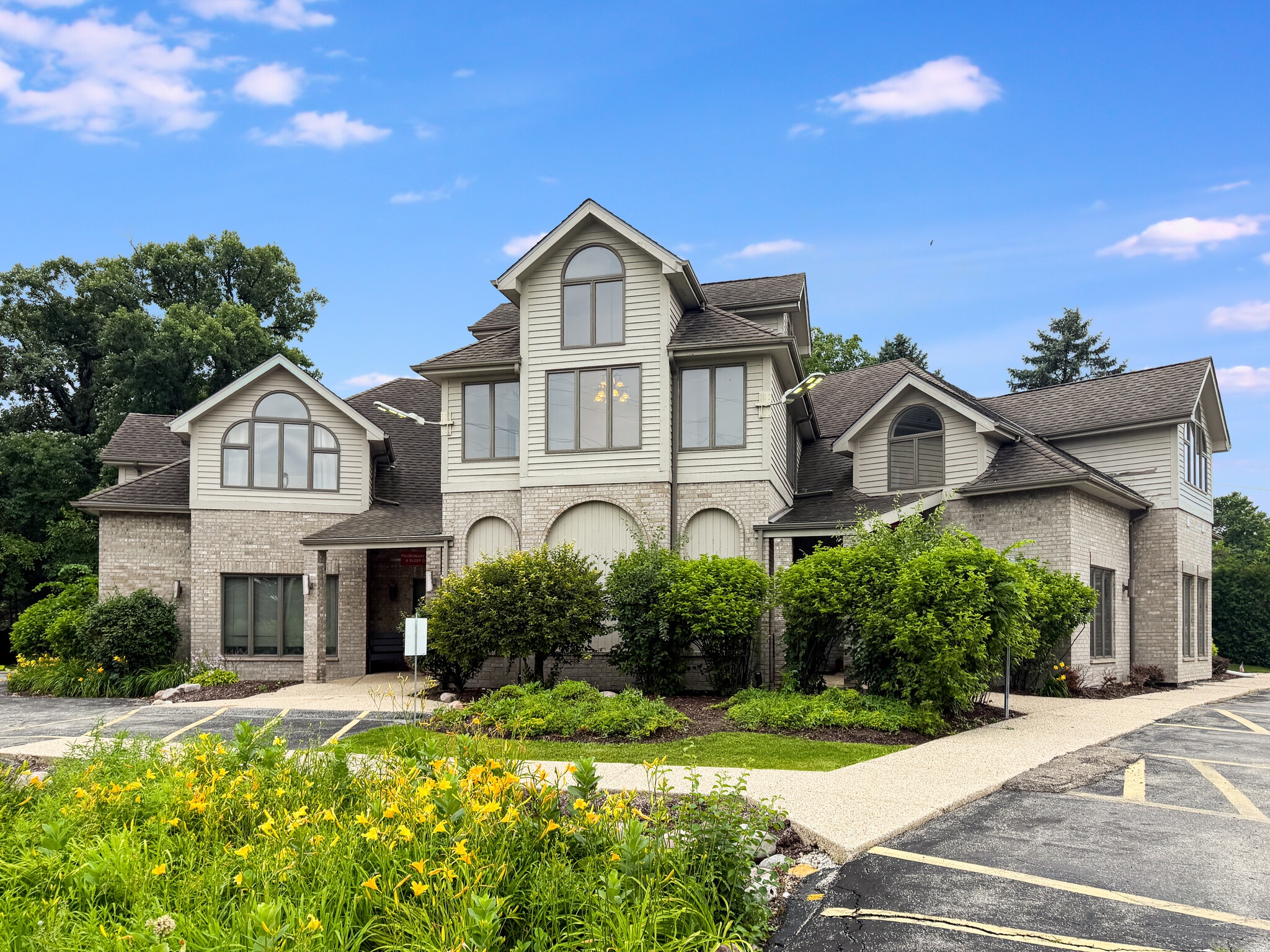 11900 Southwest Hwy, Palos Park, IL for Sale