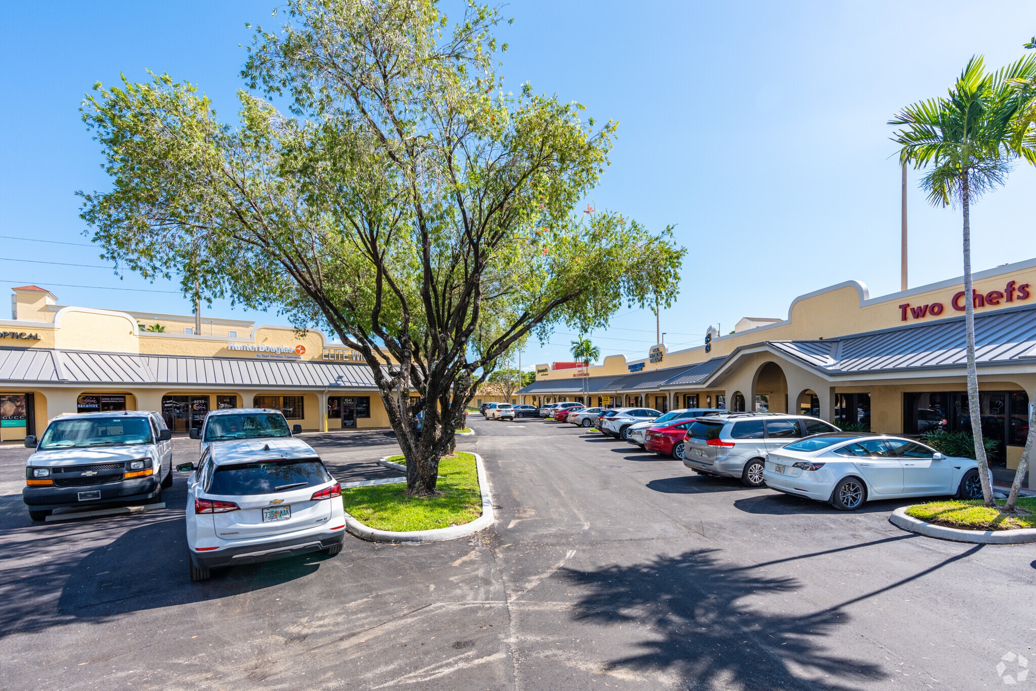 8201 S Dixie Hwy, Miami, FL for Rent