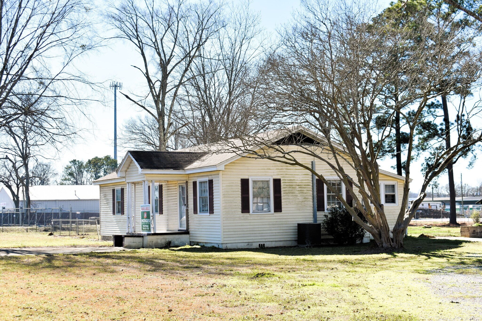 7050 Mobile Hwy, Montgomery, AL for Sale