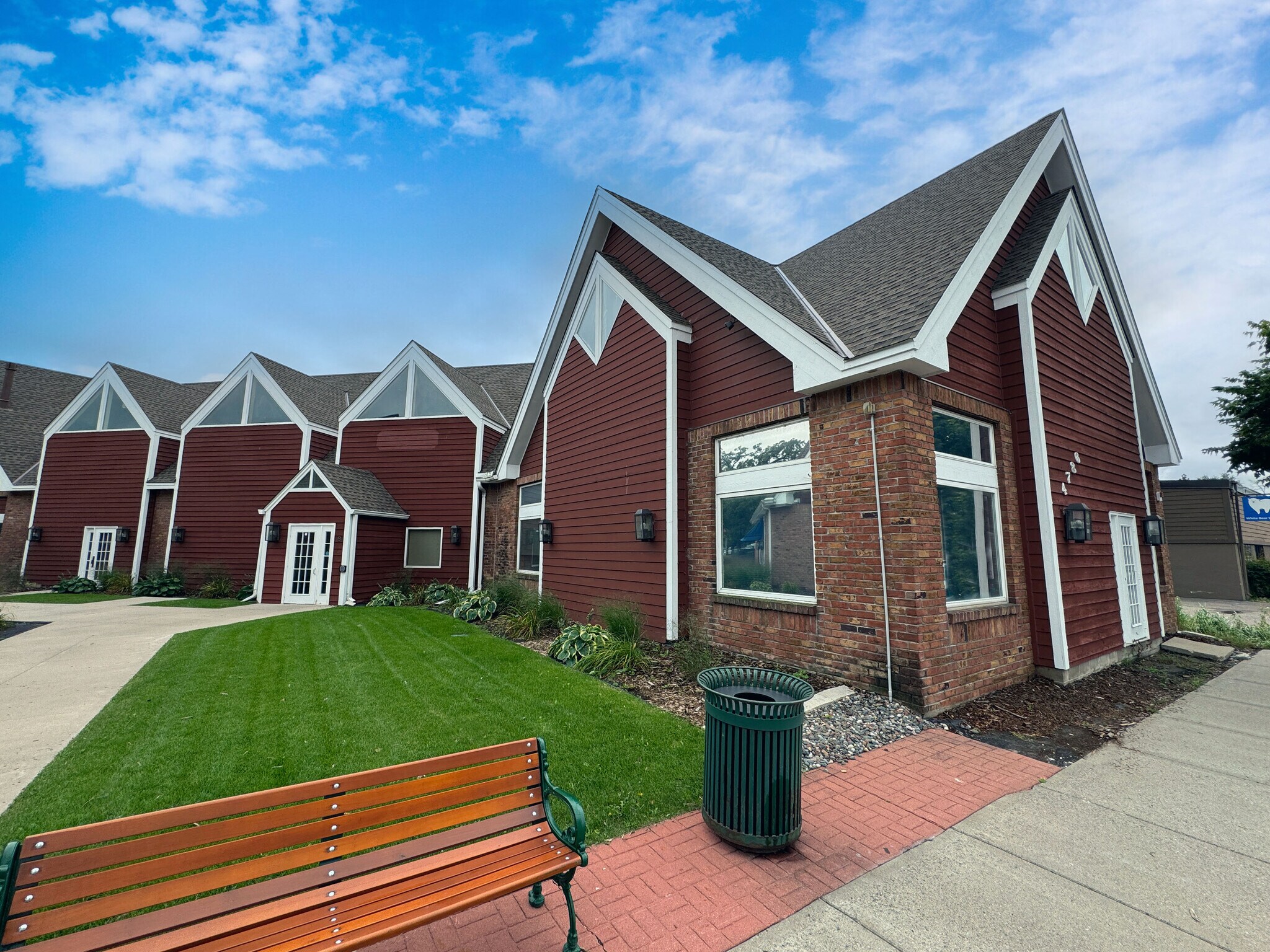 2214 5th St, White Bear Lake, MN for Sale