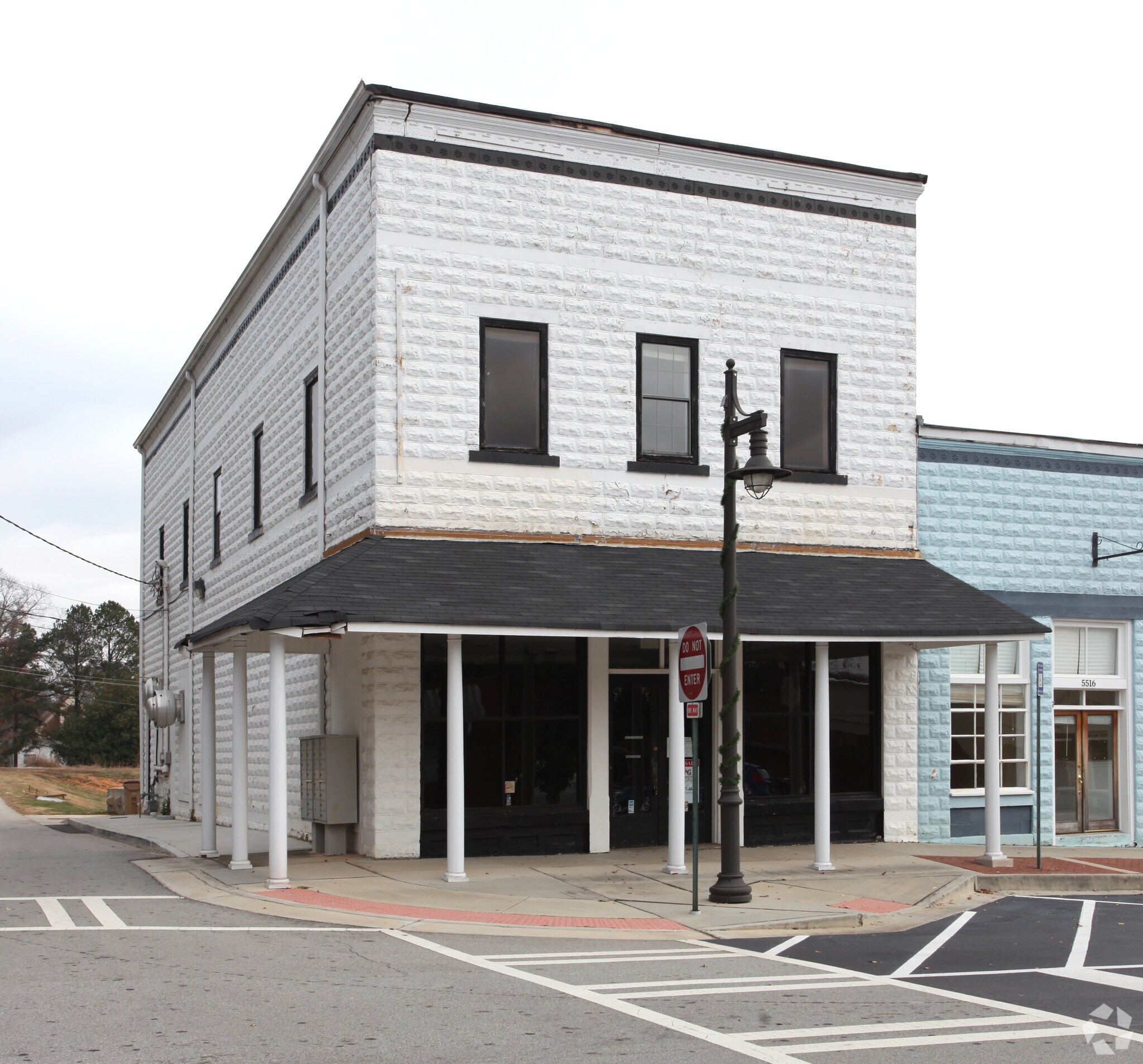 5518 Main St, Flowery Branch, GA for Rent