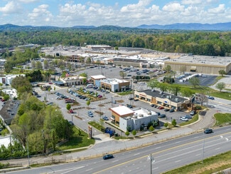 Asheville, NC Retail - 15-40 Peaks Center Ln