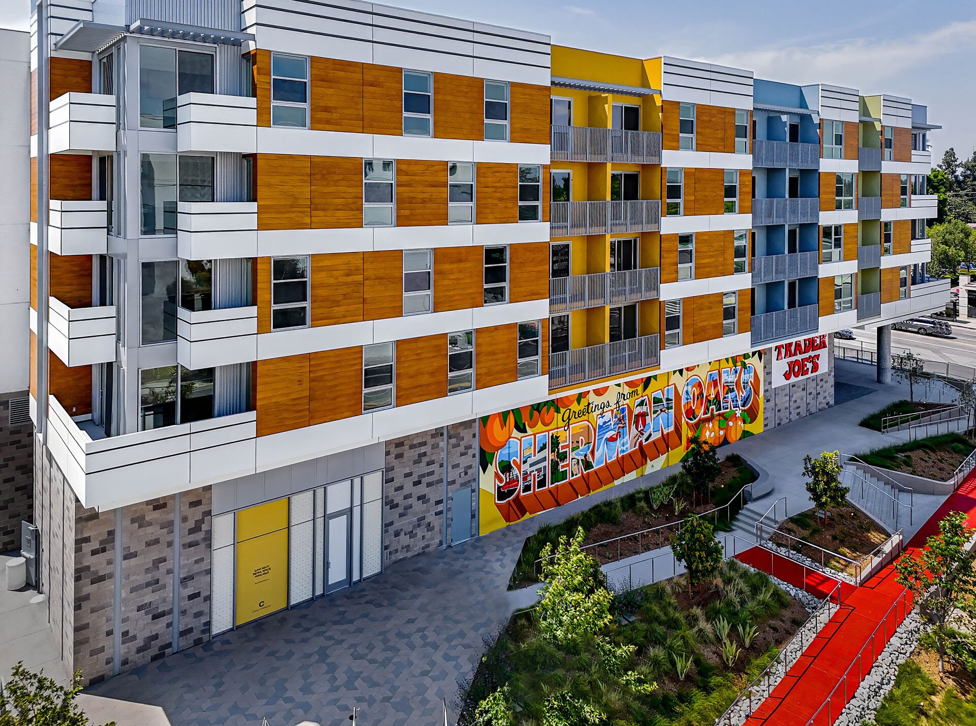 14150 Riverside Dr, Sherman Oaks, CA for Rent