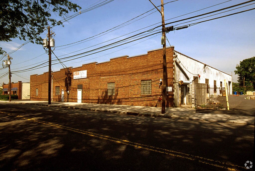 210 S Van Brunt St Englewood, NJ 07631 Industrial Property for Lease