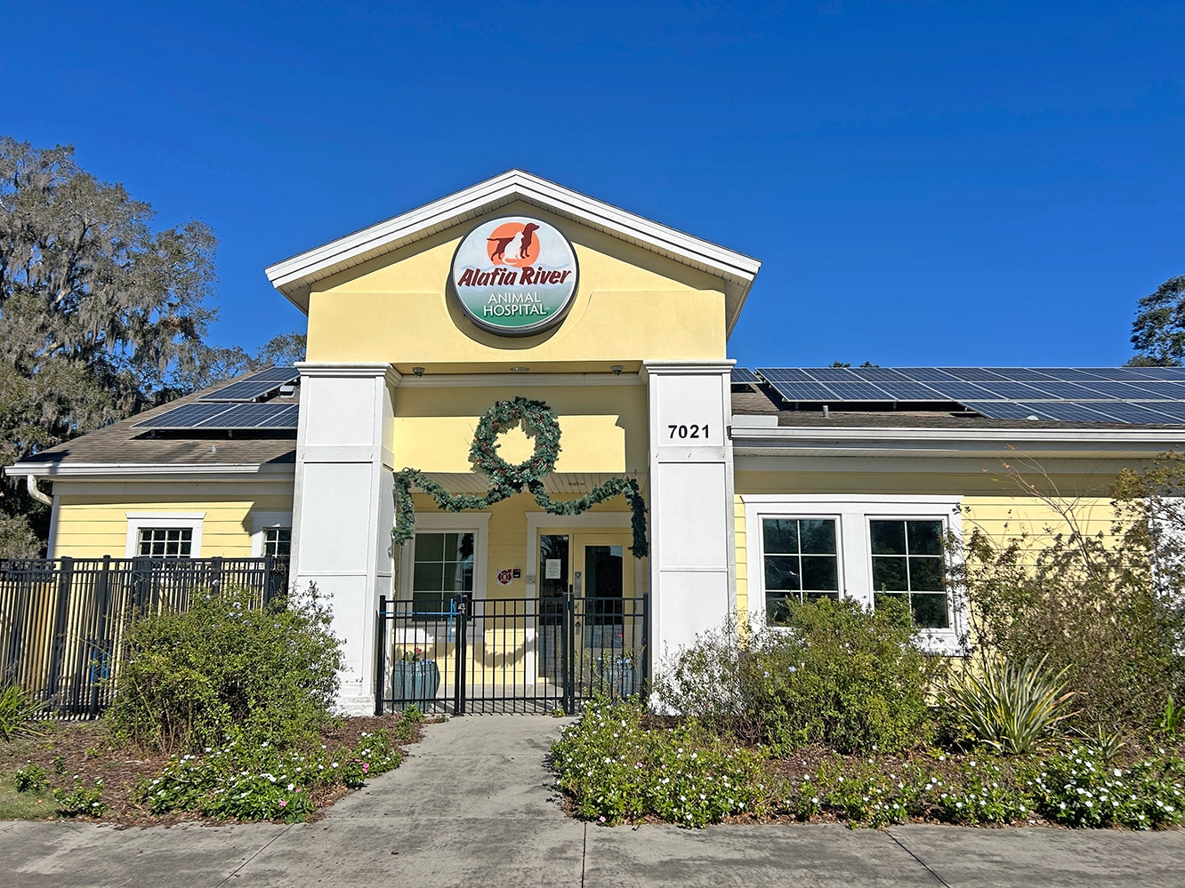 7021 Lithia Pinecrest Rd, Lithia, FL for Sale