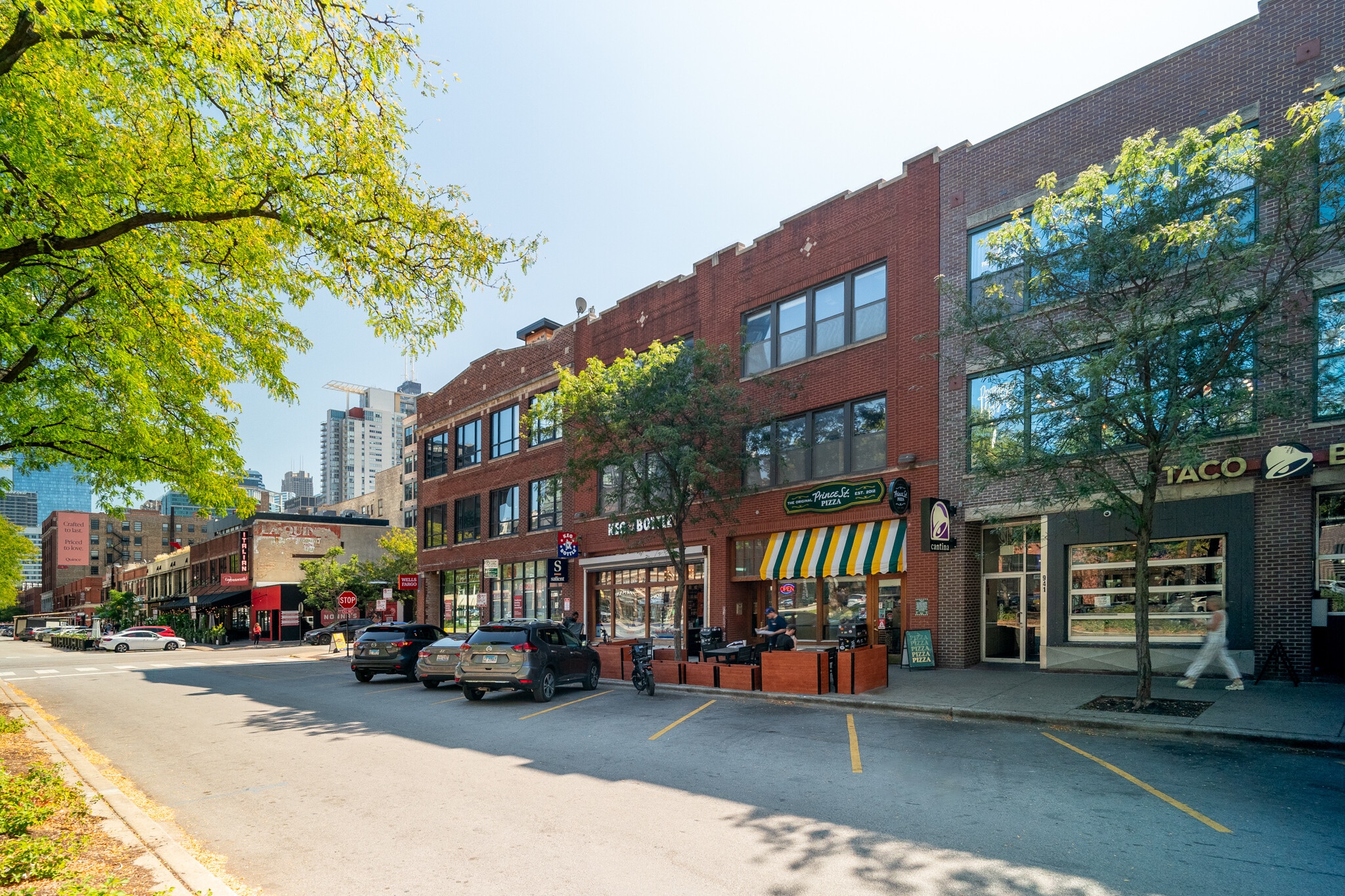 937-939 W Randolph St, Chicago, IL for Rent
