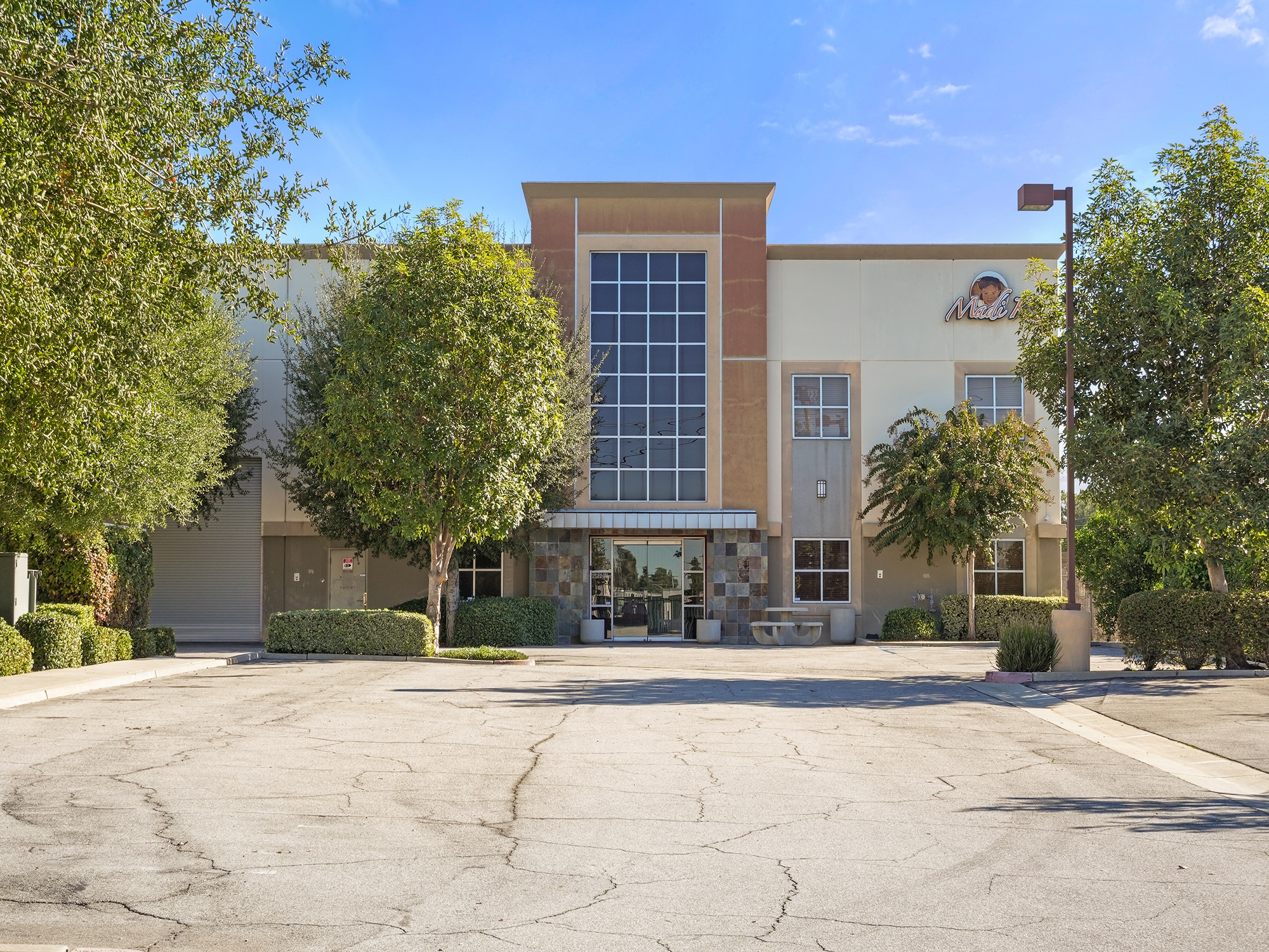 1950 Walker St, La Verne, CA for Sale