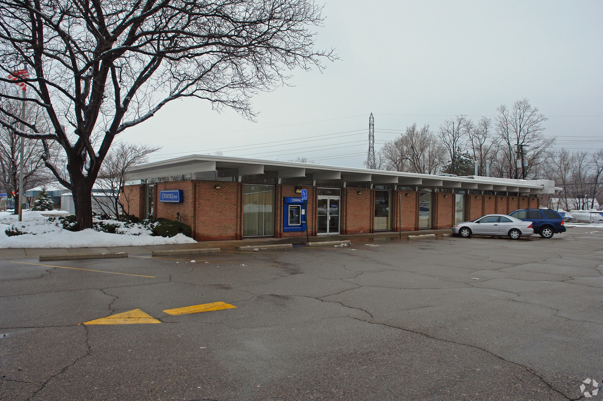 2340 Orchard Lake Rd, Keego Harbor, MI for Sale