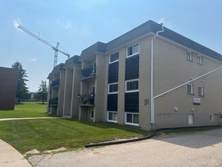 Kitchener, ON Apartments - 14 Woodfern Crt