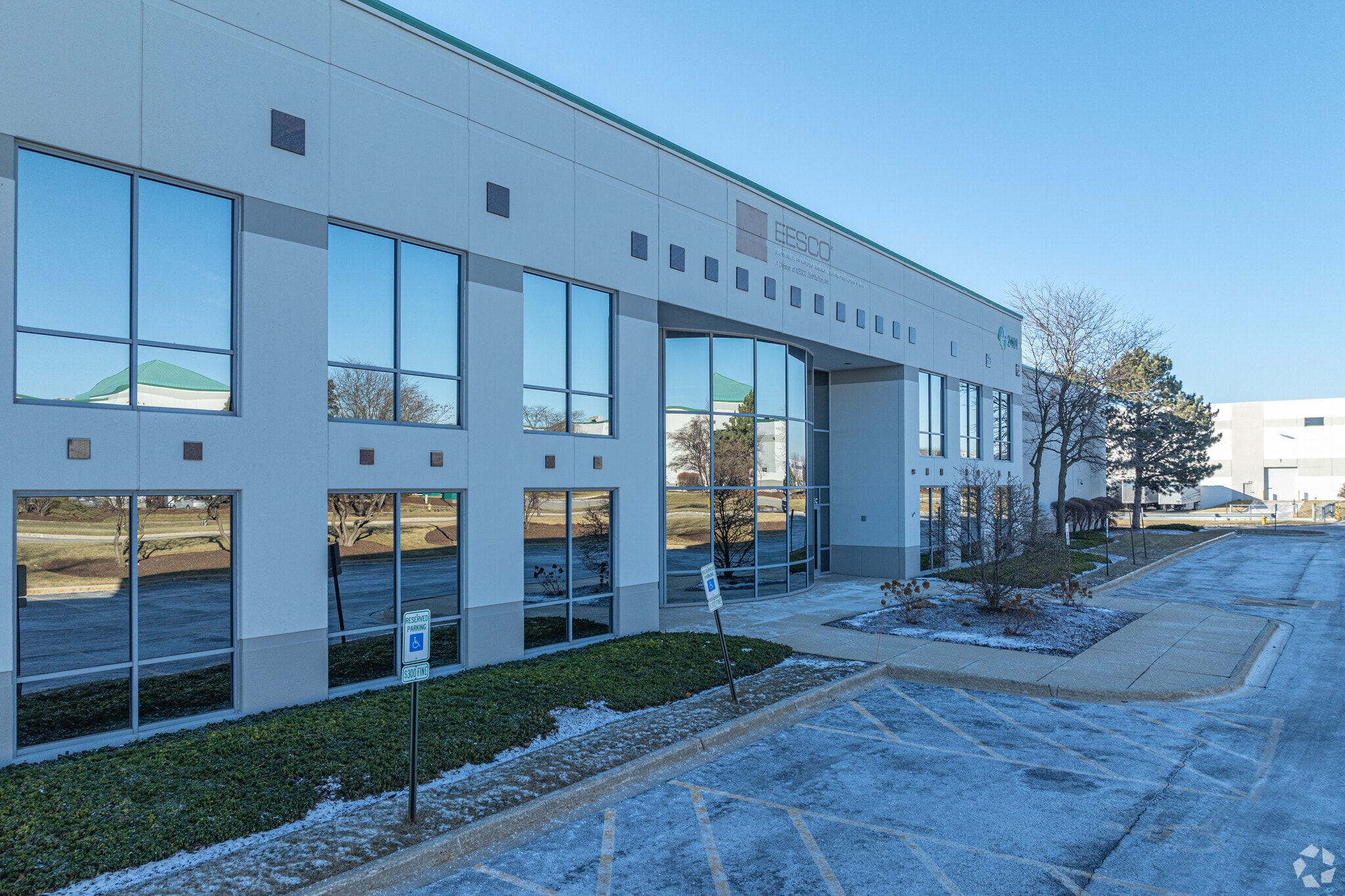 2401 Internationale Pky, Woodridge, IL for Rent