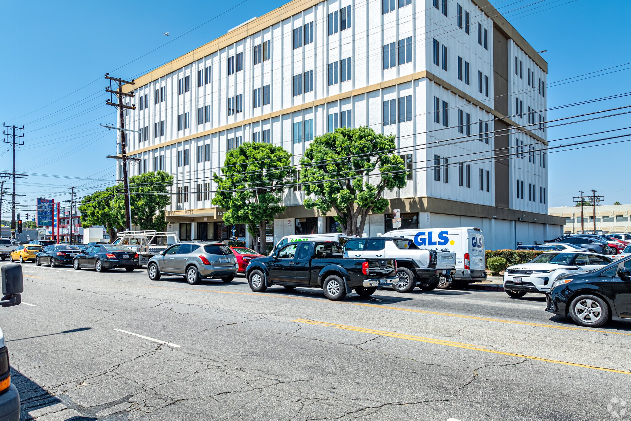 15243 Vanowen St, Van Nuys, CA for Rent