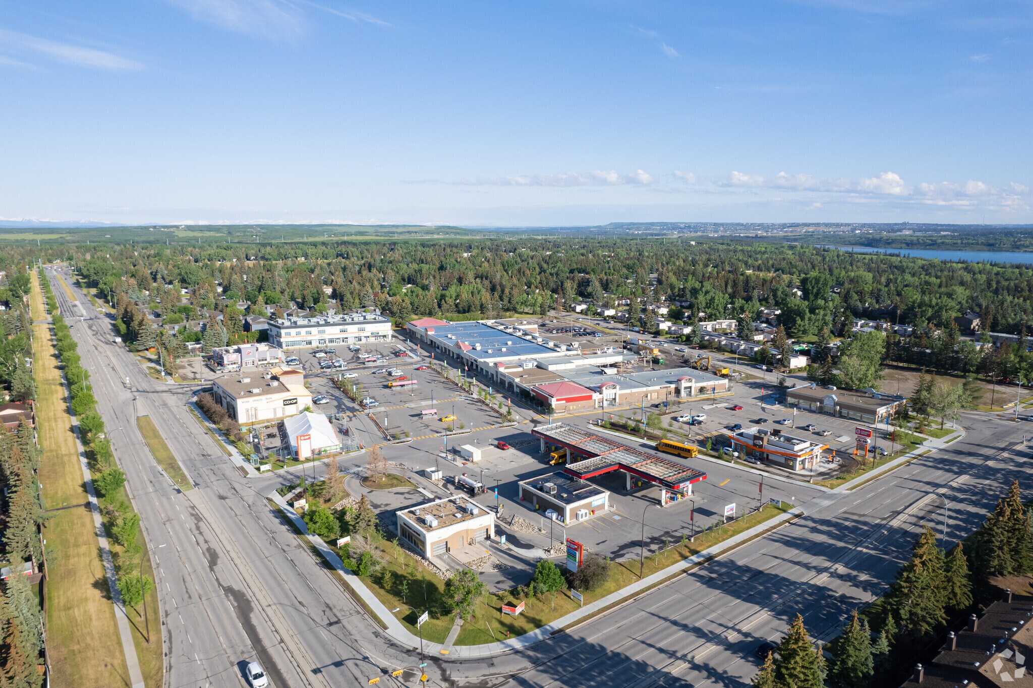 2580 Southland Dr SW, Calgary, AB for Rent