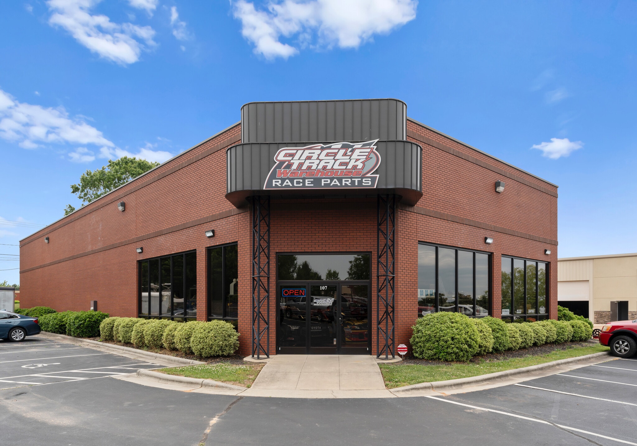 107 Overhill Dr, Mooresville, NC for Rent