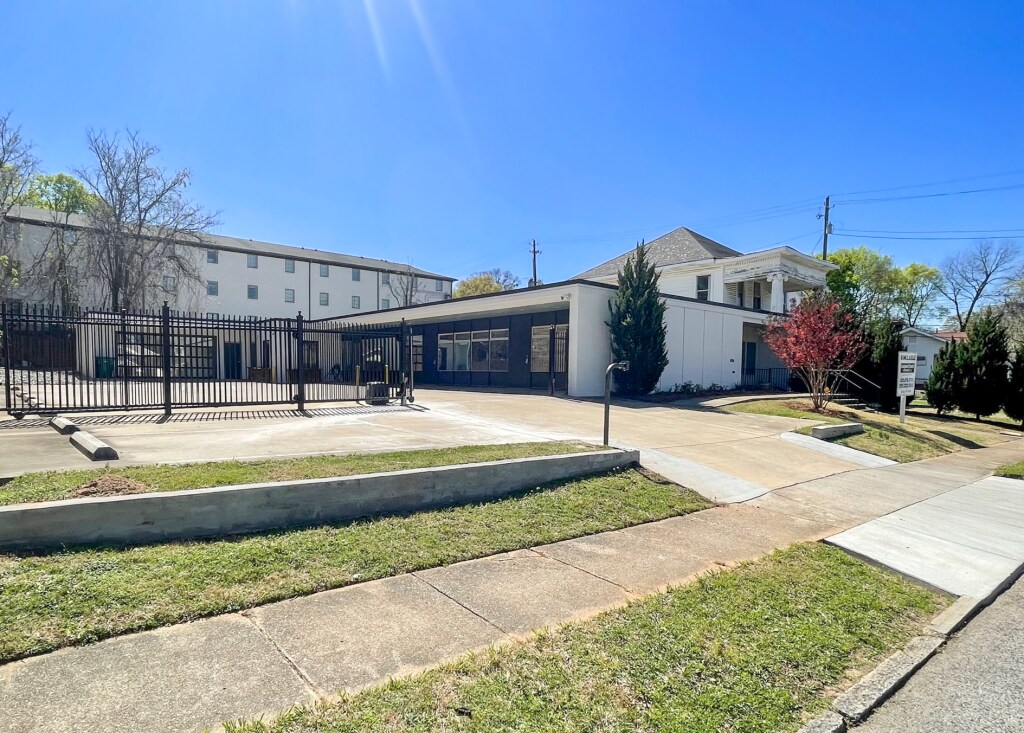 1135 14th Ave S, Birmingham, AL for Sale