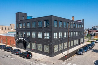 1732-1734 W Hubbard St  