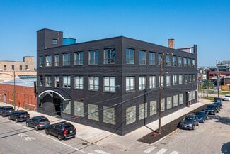 Chicago, IL Loft/Creative Space - 1732-1734 W Hubbard St