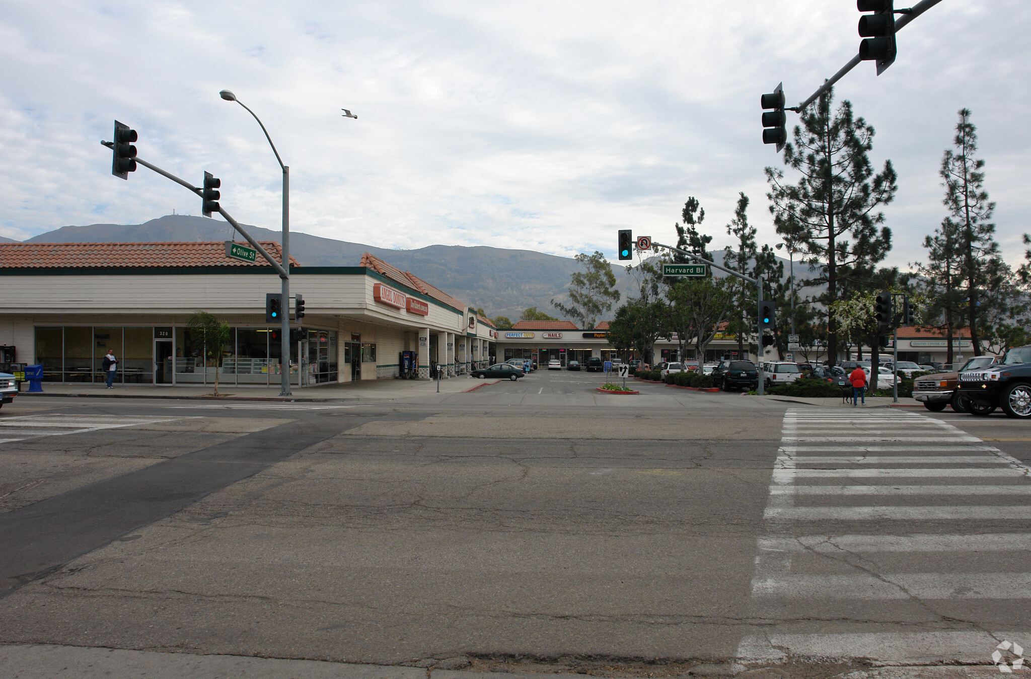 242-320 E Harvard Blvd, Santa Paula, CA for Rent