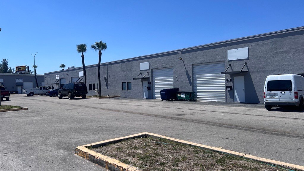 7705-7735 NW 75th Ave, Medley, FL for Rent