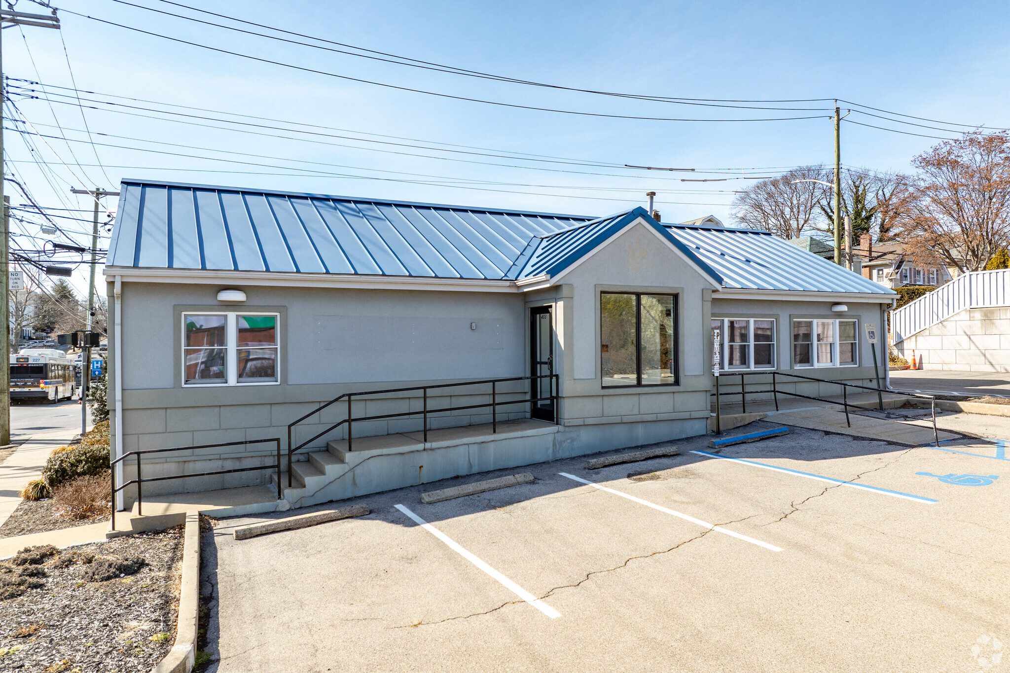 403 E Sandford Blvd, Mount Vernon, NY for Rent