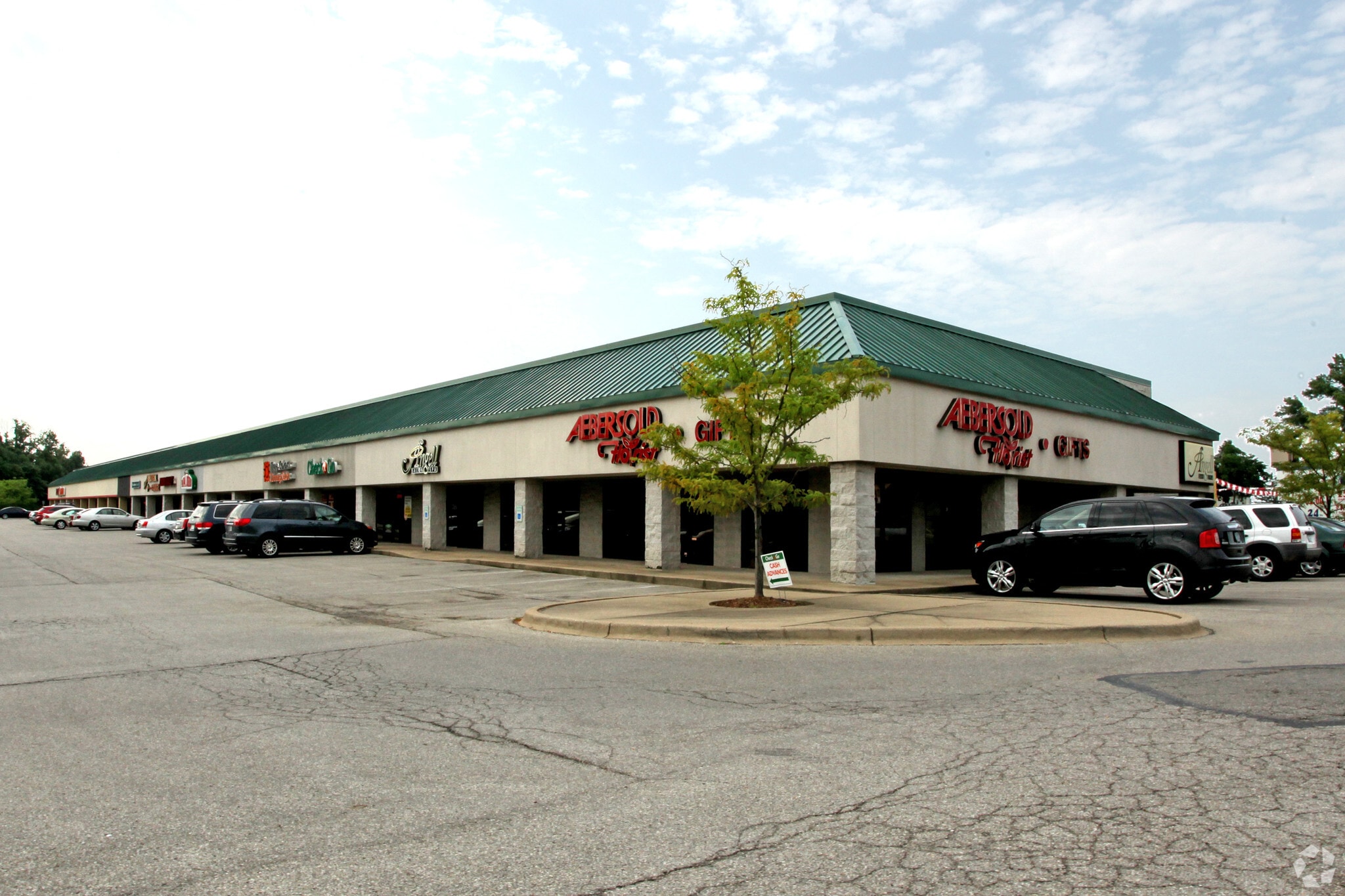 100 Hometown Plz, Sellersburg, IN for Sale