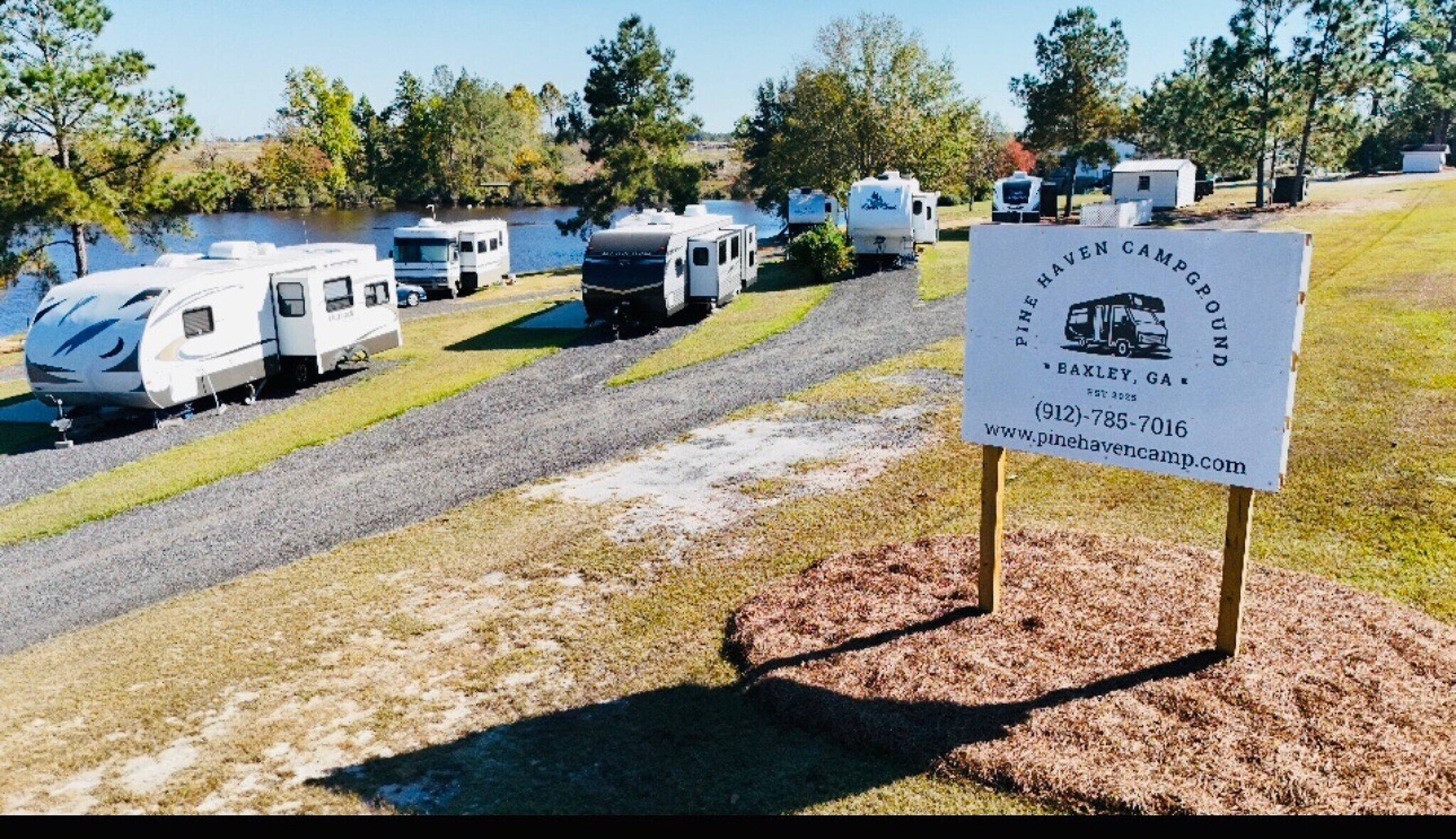 7512 Hatch Pkwy N, Baxley, GA for Sale