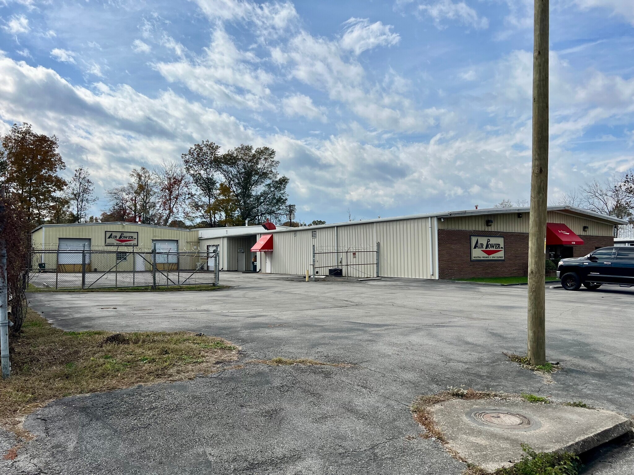6120 Airways Blvd, Chattanooga, TN for Sale