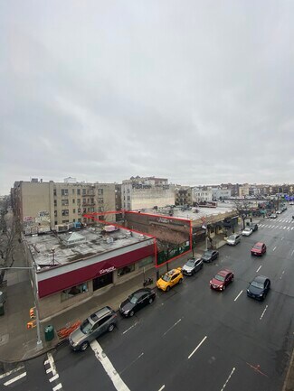 3931 Queens Blvd  