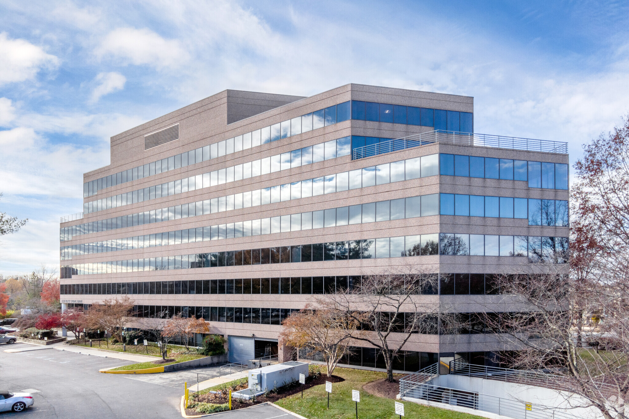 6550 Rock Spring Dr, Bethesda, MD for Rent