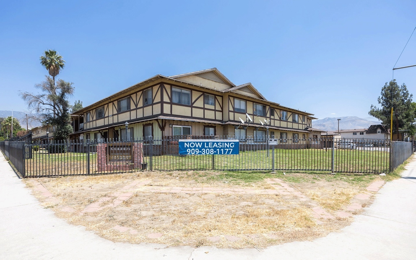 2761 Golden Ave, San Bernardino, CA for Sale
