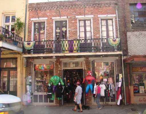 1128 Decatur St, New Orleans, LA for Sale
