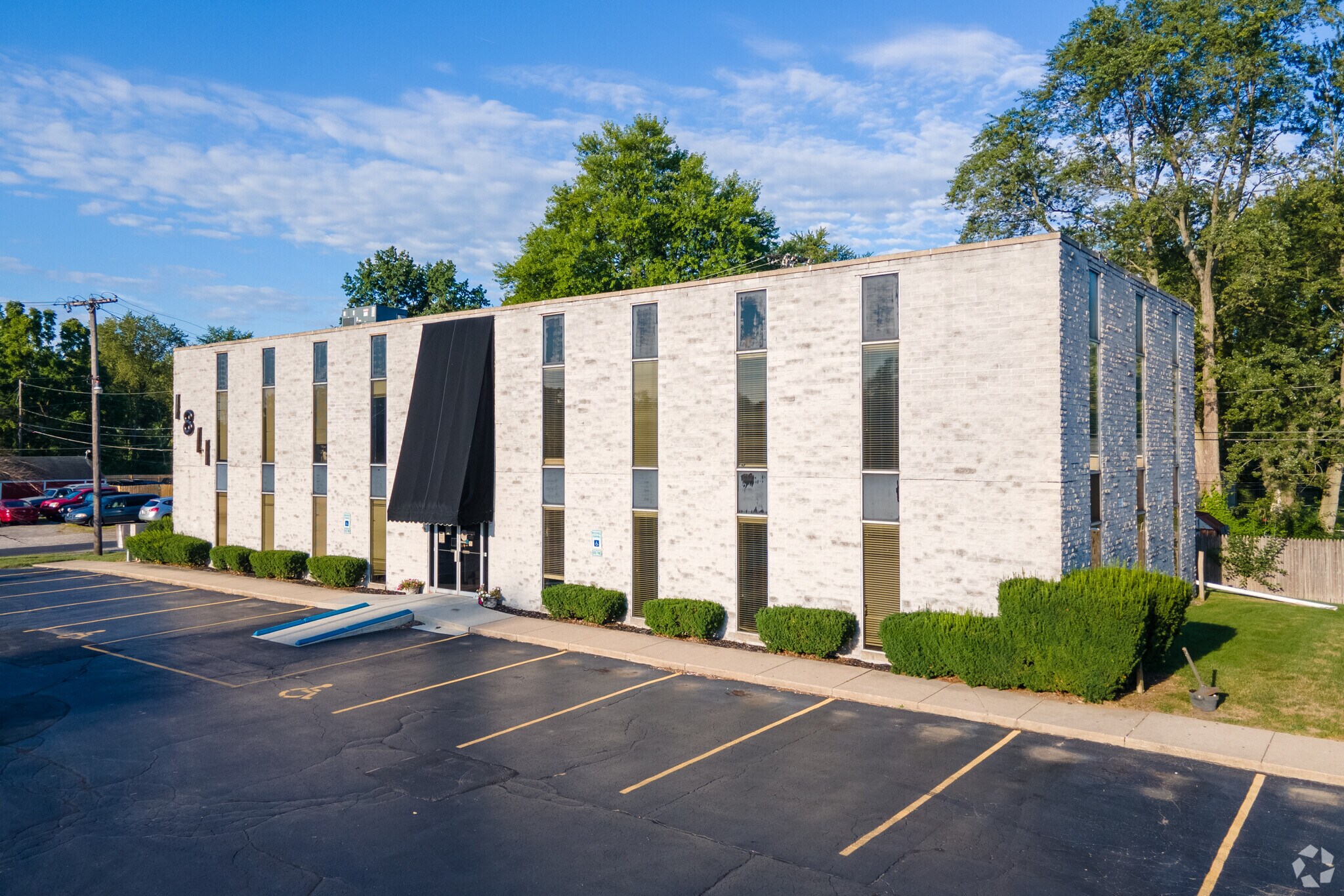 1811 N Reynolds Rd, Toledo, OH for Rent